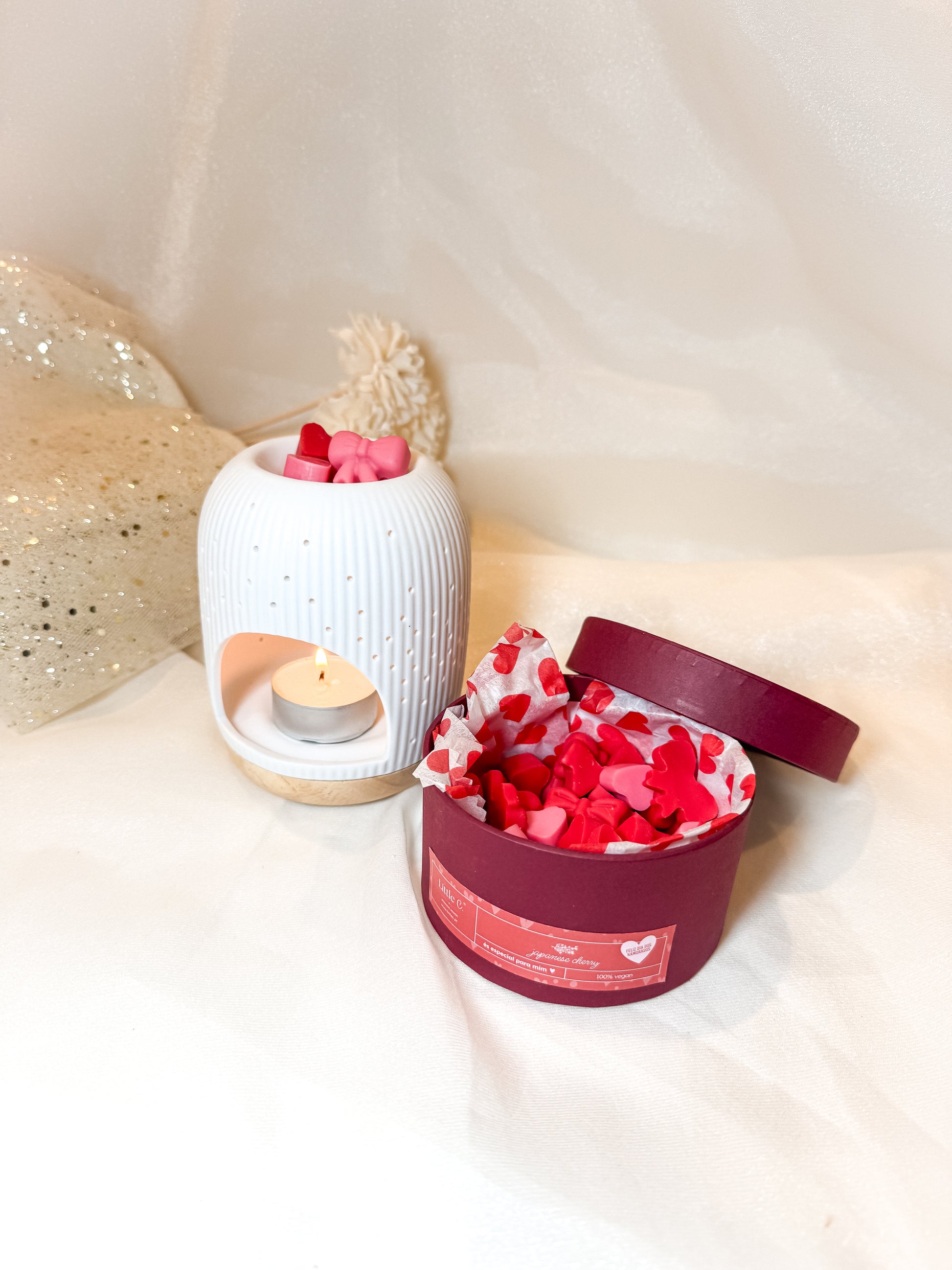 Queimador Wood + Caixa de Wax Melt "Amor"