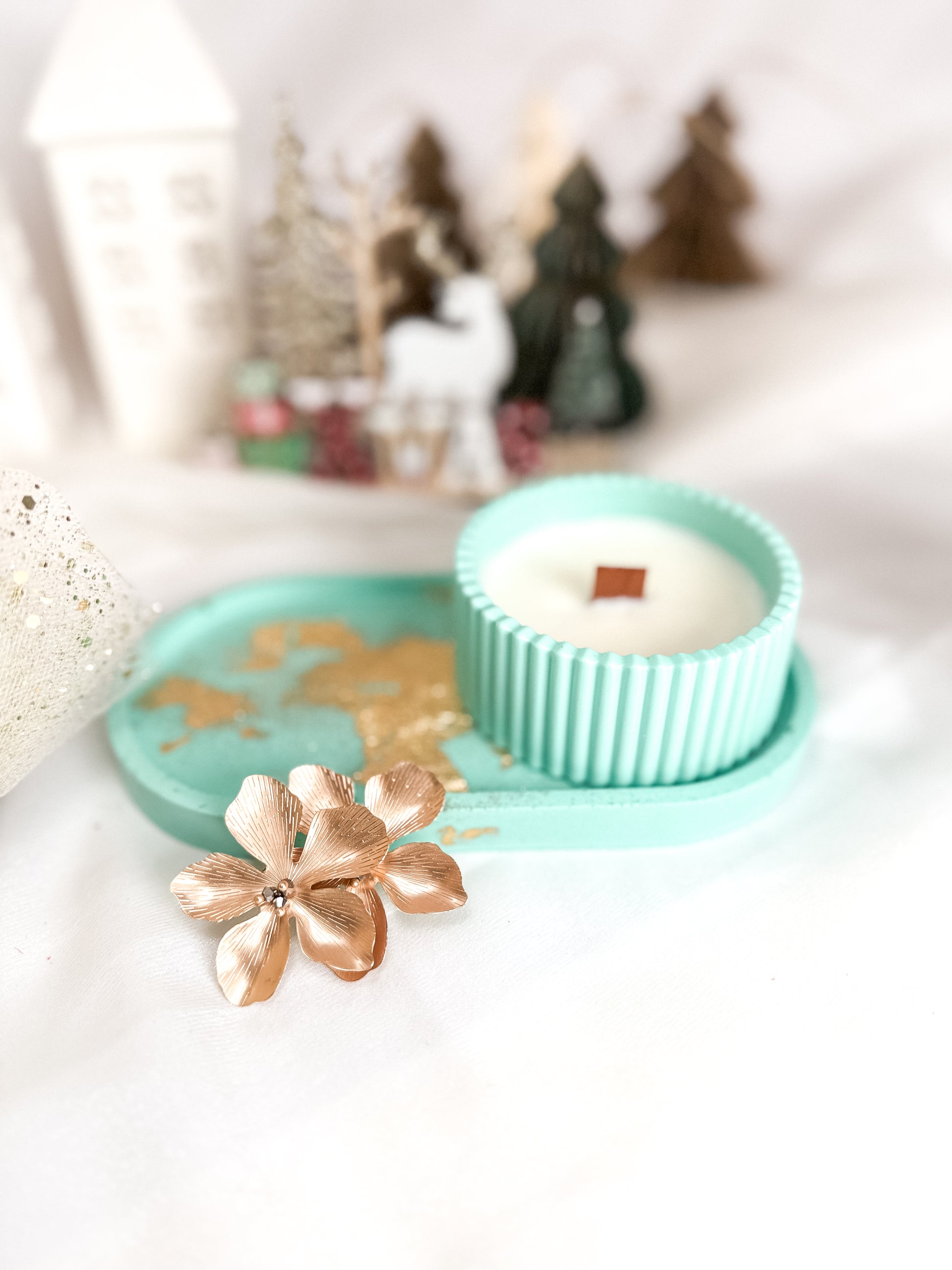 Box 4 Natal 2025  | 1 Vela de Cera de Soja + Prato